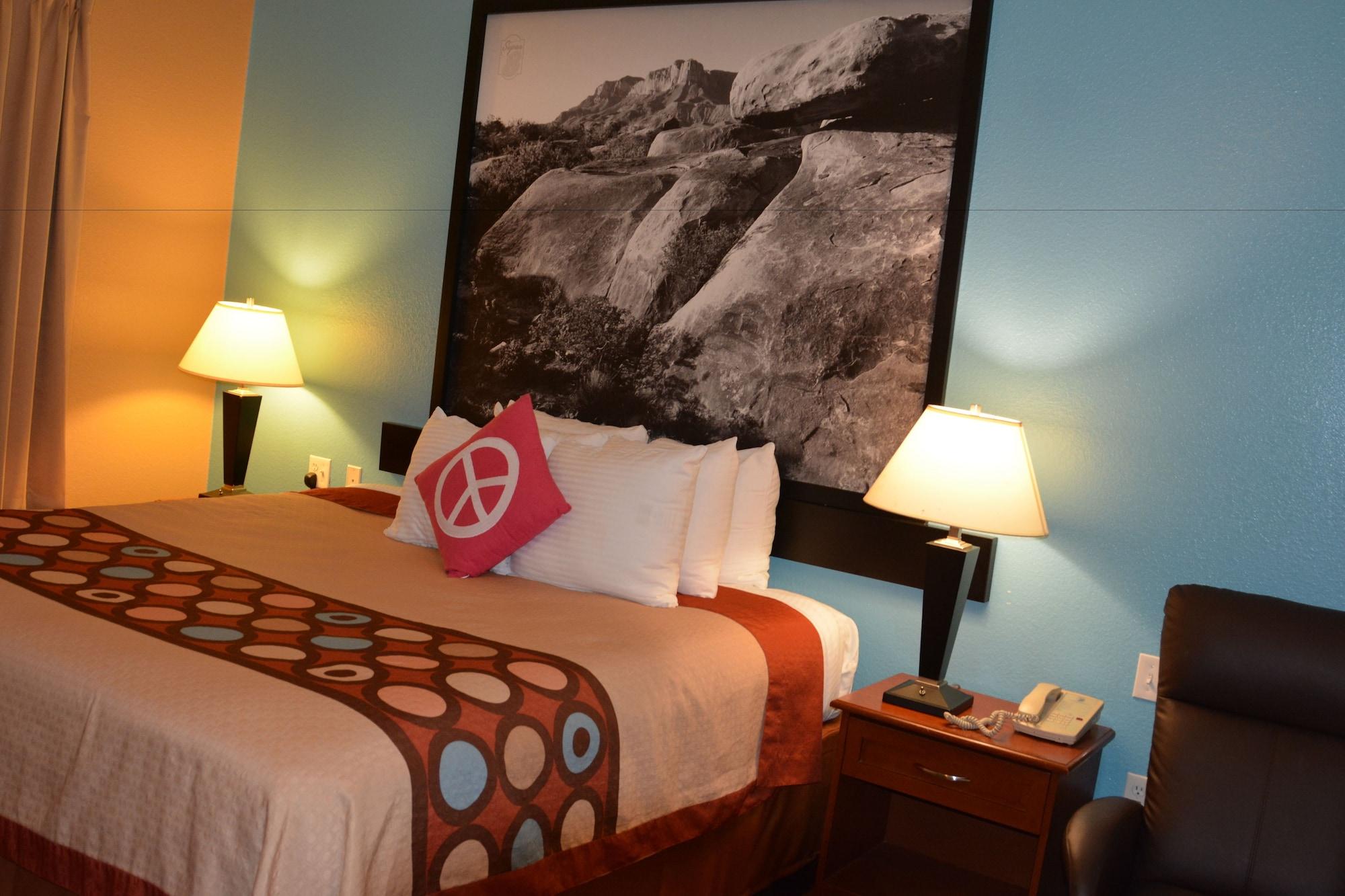 Super 8 By Wyndham Austin/airport South Hotel